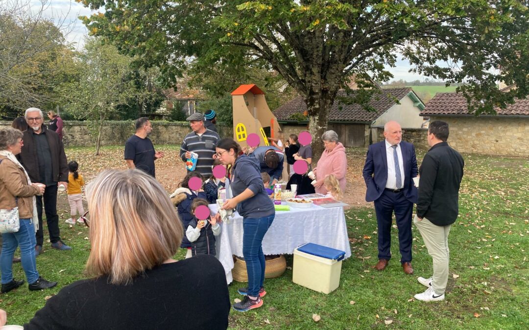 Inauguration de l’aire de jeux de l’école à La Chapelle-Faucher